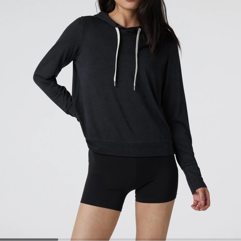Vuori Halo Performance Hoodie Size L Color Black heather